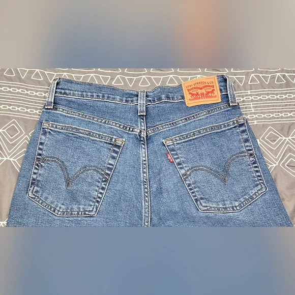 Levis Wedgie Straight High Waisted Jeans Size 29 - Picture 4 of 8